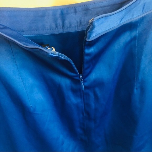 Club Monaco Royal Blue Satin Mini Skirt with Pockets Women's Size 0 - Picture 8 of 8